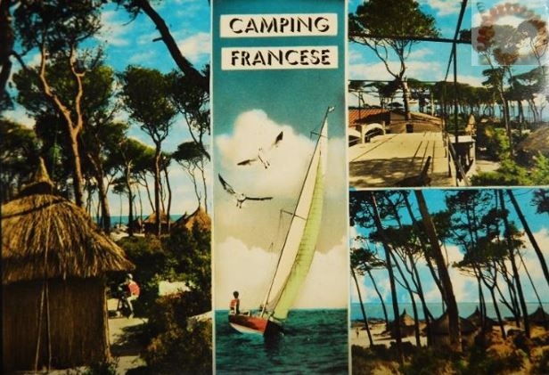 Carte postale italienne sur laquelle Palinuro est appelé "Le Camping Français"